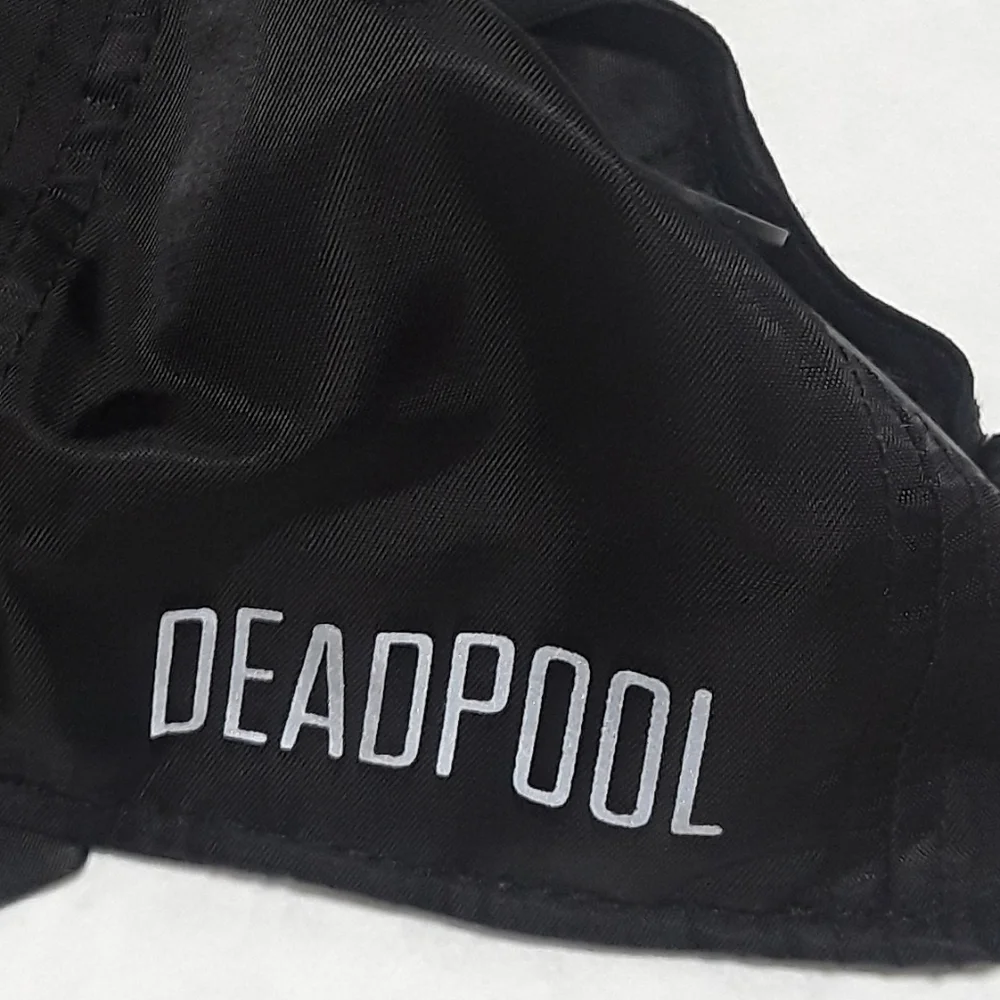 Deadpool Bioworld Marvel Cap Original Snapback Black & White Adjustable Hat - Picture 4 of 7
